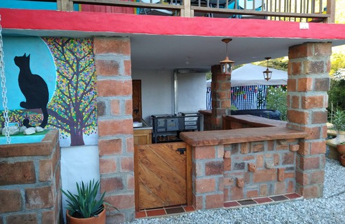 Guarne Villa | La Clara Campestre/Helenor/Rural Accommodation/Pets Accepted/Guarne