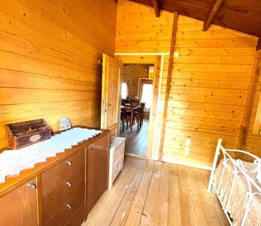 Montescaglioso Ski Chalet | La Club House