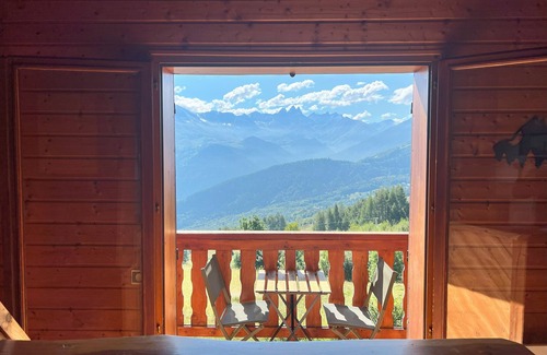 Jarrier Apartment | La Cochette, Appartement Dans un Chalet en Pleine Nature