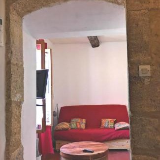 Collias Apartment | La Colliassoise