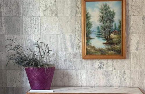 Merei House | La Colonelu