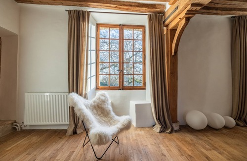 Villiers-en-Desœuvre House | La Commanderie de Chanu, à 1h à L'ouest de Paris