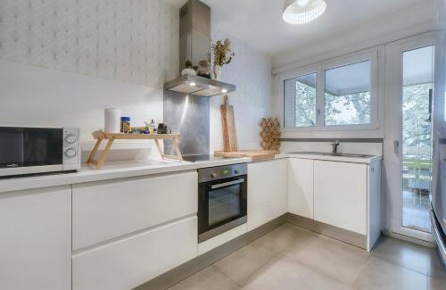 Mirail-Reynerie-Bellefontaine Apartment | La Comtesse du Barry - Appt 2p avec terrasse