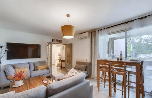 Mirail-Reynerie-Bellefontaine Apartment | La Comtesse du Barry - Appt 2p avec terrasse