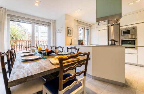 San Sebastian Centro Apartment | LA CONCHA BEACHVIEW by SWEET HOME SAN SEBASTIAN