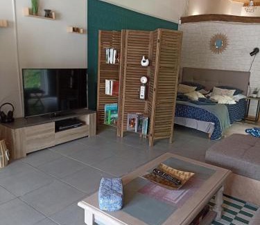 Campagne-d'Armagnac Apartment | La Cordonnerie de Las Places
