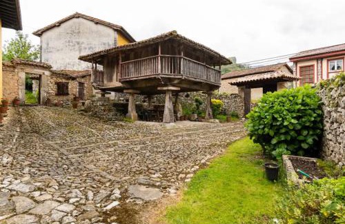 Avin House | La Corrolada