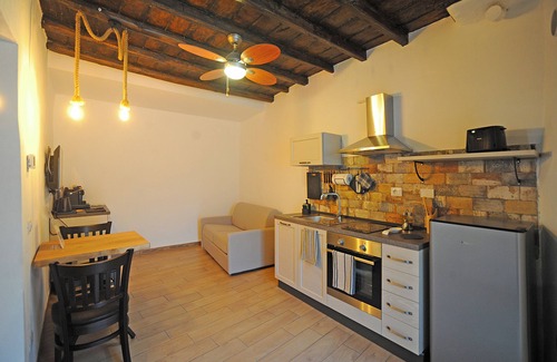 Tivoli Apartment | La Corte di GreSi - Holiday home in the heart of medieval Tivoli