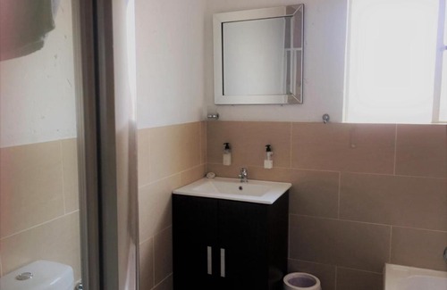 Edenvale House | La Coscello Guest House