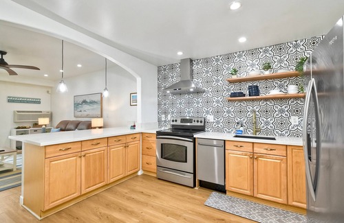 Aviara Condo | La Costa Escape | Pool, BBQ, Gated Parking