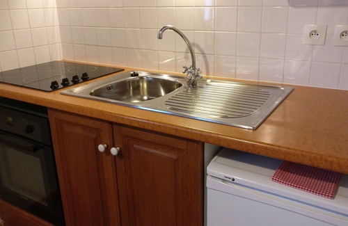 Downtown Angers Apartment | La Cour - Nice quiet apartment in town center, free parking