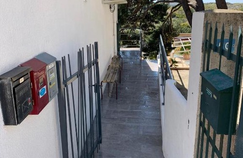 La Couronne House | La couronne : Maison de village à 5min de la plage
