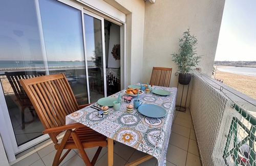 Montpellier Apartment | La Croix du Sud 4 - Appartement en duplex Vue Mer 1ère ligne avec terrasse