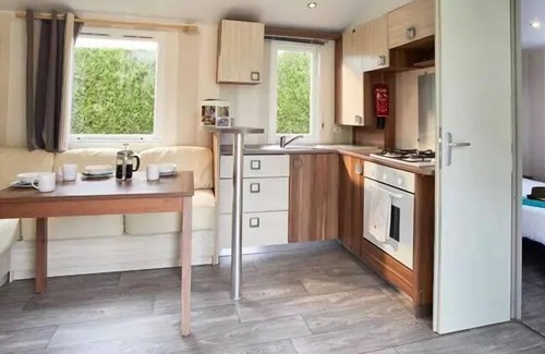 Berny Riviere House | La Croix du Vieux Pont campsite* - Classic 4-room mobile home for 6/8 people