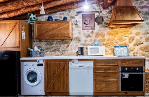 Villar de Corneja House | La Cuadra
