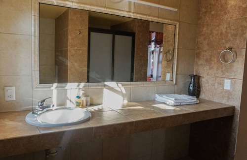 Teotitlan del Valle Bed & Breakfast | La Cupula B&B in Teotitlan del Valle, Oax.