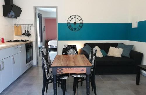Antonaves Apartment | La Dame de cœur 05