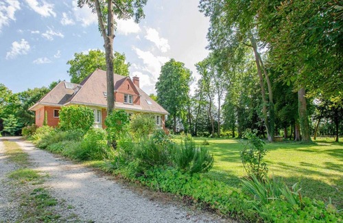 Montieramey House | La Demeure du Lac D'orient