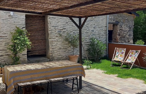 Saint Maurille House | La Demoiselle - Holiday home on the banks of the Loire