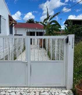 Saint-Louis House | LA DESIOR