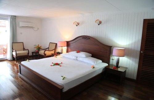 La Digue Cabin | La Digue Island Lodge