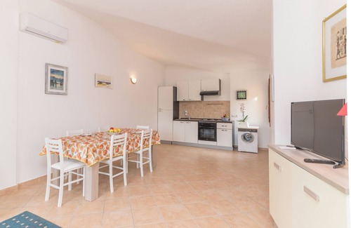 Loiri Porto San Paolo Apartment | La Dimora Di Montelittu With AC, Loiri, Italy