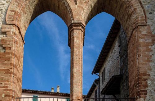 Collevalenza House | La dimora nel Castello