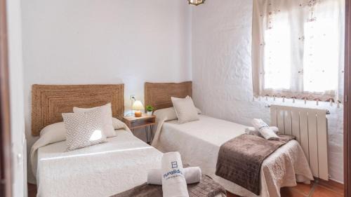 Villanueva del Trabuco House | La Era Cortijo Completo Villanueva del Trabuco by Ruralidays