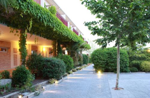 Brunete Hotel | La Ermita