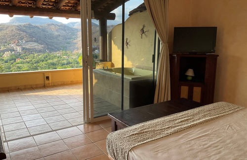 Playa Las Gatas Bed & Breakfast | La Escollera Suites Adults Only