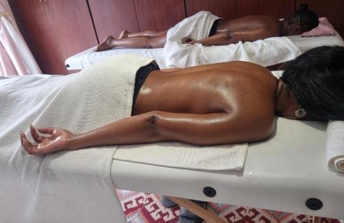 Rustenburg Bed & Breakfast | La Exotica Lodge & Spa