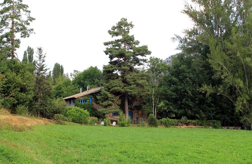 La Pola de Gordon Cottage | La Fábrica de Cabornera, in the mountains of Leon.