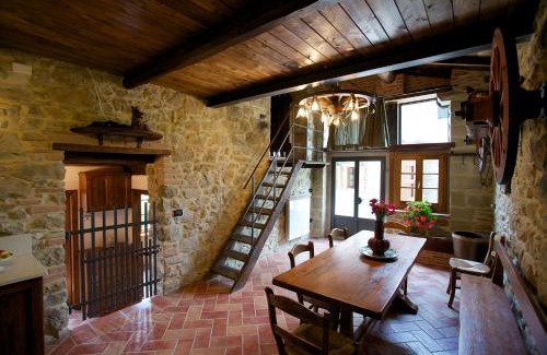 Porciano Apartment | La Fagiana - Girasole 13