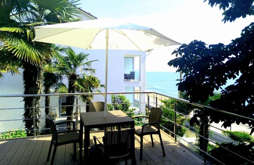 Kuchukdere Hotel | La Familia