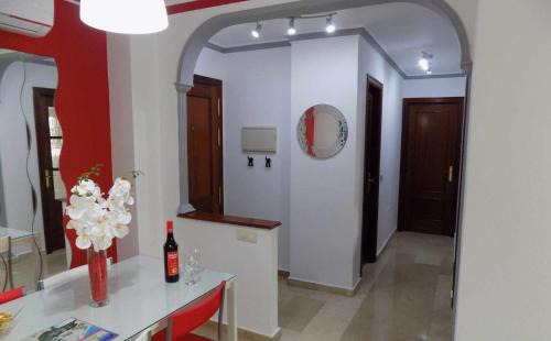 El Molinillo Apartment | La Farola Centro de Málaga con Parking 445 Max