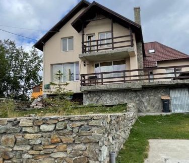 Ranca House | La Felinare Ranca