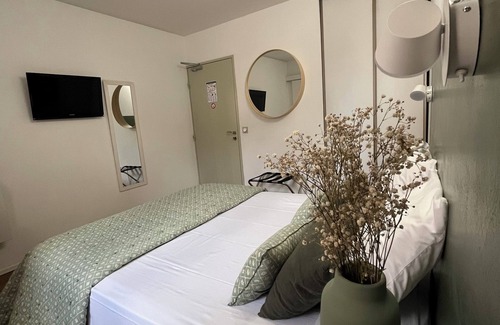 La Bouilladisse Hotel | La Fenière