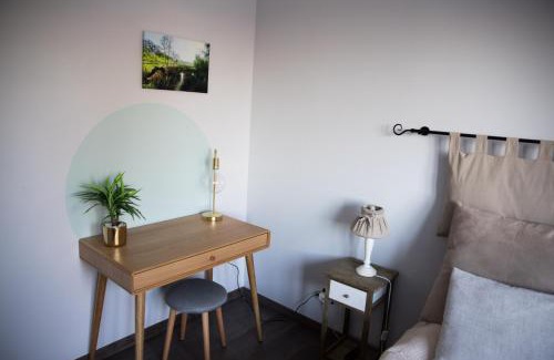 Solre-le-Chateau Bed & Breakfast | La Ferme aux Charmes