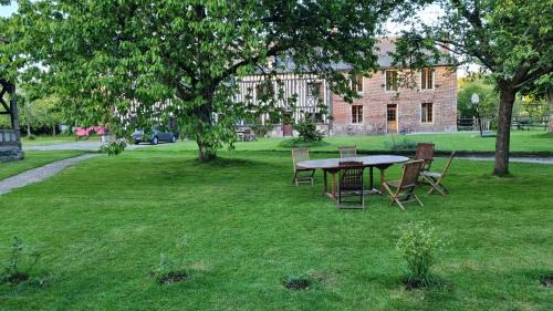 Equemauville House | la ferme chevalier