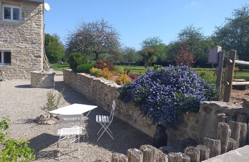 Colleville-sur-Mer Cottage | La ferme d'Omaha, in the heart of an orchard and 2km from Omaha beach