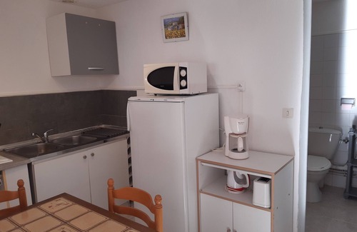 Montferrat Cottage | La ferme de Manon Les Genêts 18th century farmhouse self-catering gite