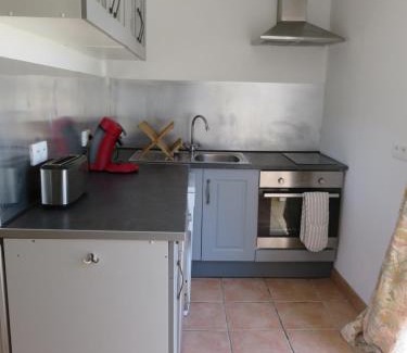 Montfaucon House | La ferme de Roquedure