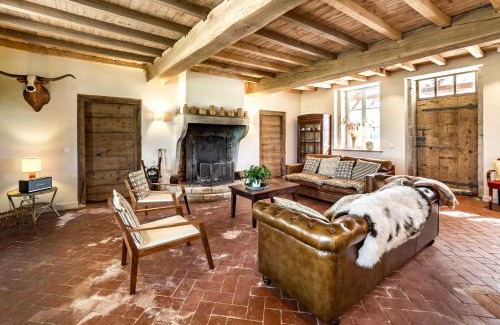 Mezeriat House | La Ferme du Domaine de Bassol - Piscine & Billard