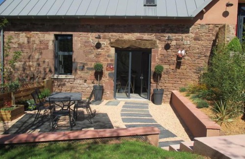 Saint-Cyprien-sur-Dourdou Ski Chalet | La Ferme Du Duzou