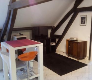 Villiers-Louis House | La Feuchelle