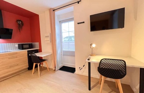 Fontenay-le-Comte Apartment | La Feuilleraie N1-standingappart-wifi-proche Ville