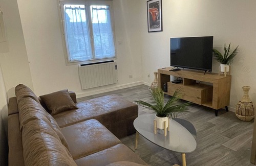 Yvre-l'Eveque Apartment | La Feuillette - Cosy - Wifi - 4p - Rêve au Mans