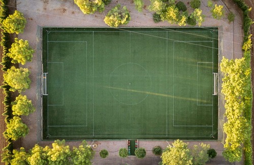 Mota del Cuervo House | La Finca de Tomás - Fútbol 7 & Pádel