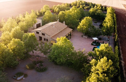 Mota del Cuervo House | La Finca de Tomás - Fútbol 7 & Pádel