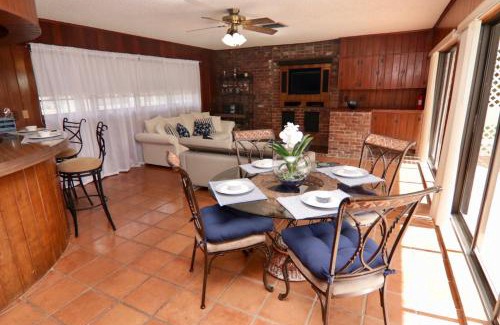 Glenvar Heights House | La Finca
